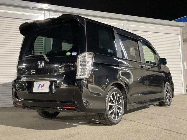 ステップワゴンスパーダ Z クールスピリット 両側電動ドア 禁煙車 ハーフレザーシート スマートキー HIDヘッド ETC クルコン 純正17インチアルミ オートライト オートエアコン CD DVD再生 フルセグ(16枚目)