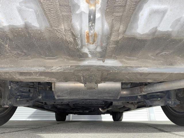 ステップワゴンスパーダ Z クールスピリット 両側電動ドア 禁煙車 ハーフレザーシート スマートキー HIDヘッド ETC クルコン 純正17インチアルミ オートライト オートエアコン CD DVD再生 フルセグ(18枚目)