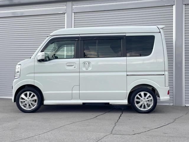 エブリイワゴン PZターボスペシャル 4WD ターボ 両側電動ドア バックカメラ 衝突被害軽減システム 禁煙車 シートヒーター コーナーセンサー スマートキー HIDヘッド ETC 純正14インチアルミ 車線逸脱警報 オートエアコン(28枚目)