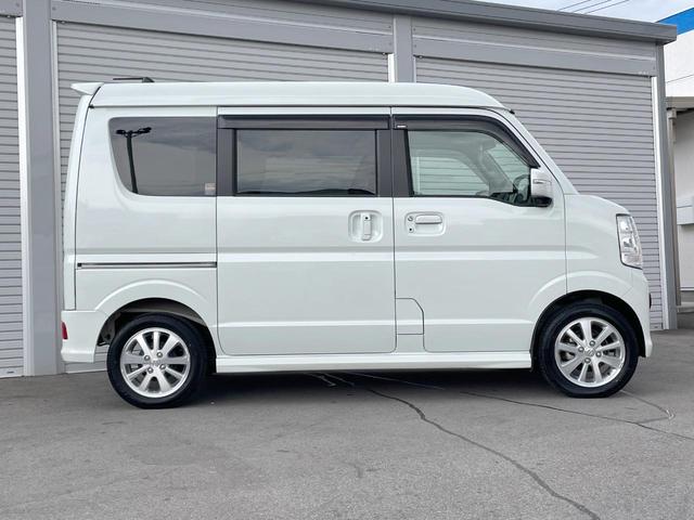 エブリイワゴン PZターボスペシャル 4WD ターボ 両側電動ドア バックカメラ 衝突被害軽減システム 禁煙車 シートヒーター コーナーセンサー スマートキー HIDヘッド ETC 純正14インチアルミ 車線逸脱警報 オートエアコン(29枚目)