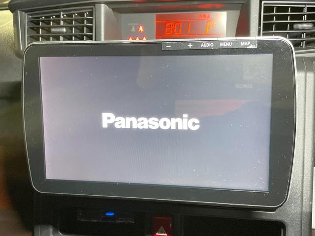 【純正ナビ】人気の純正ナビを装備。オーディオ機能も充実しており、Ｂｌｕｅｔｏｏｔｈ接続すればお持ちのスマホやＭＰ３プレイヤーの音楽を再生可能！毎日の運転がさらに楽しくなります！！