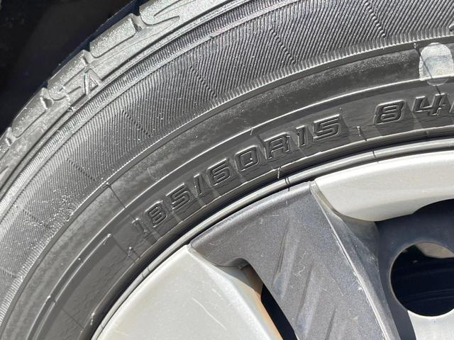 フィットハイブリッド Fパッケージ 禁煙車 純正ナビ スマートキー ETC オートエアコン Bluetooth 横滑り防止装置 電動格納ミラー CD・DVD再生(52枚目)