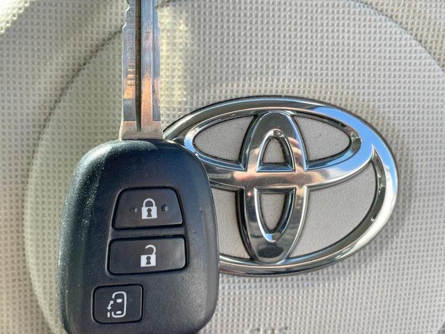 スペイド Y 電動スライドドア SDナビ バックカメラ 禁煙車 ETC Bluetooth CD・DVD再生 フルセグ キーレス 電動格納ミラー 横滑り防止装置(6枚目)