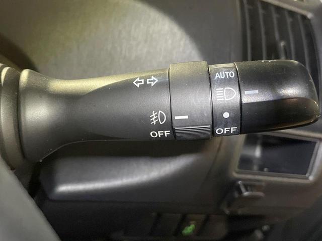 プリウスアルファ S 禁煙車 純正ナビ バックカメラ LEDヘッド ETC Bluetooth レーンキープアシスト スマートキー オートエアコン(23枚目)