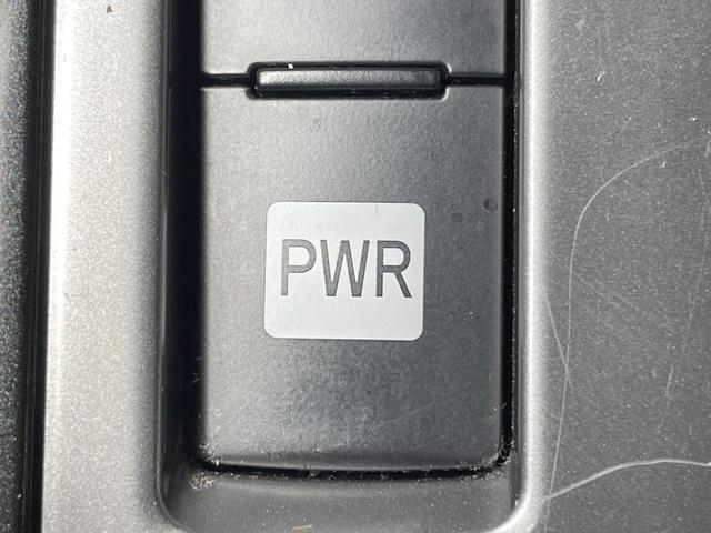 プリウスアルファ S 禁煙車 純正ナビ バックカメラ LEDヘッド ETC Bluetooth レーンキープアシスト スマートキー オートエアコン(30枚目)