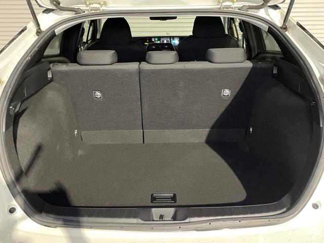 プリウス A 純正SDナビ バックカメラ 禁煙車 コーナーセンサー スマートキー LEDヘッド ETC2.0 クルコン 純正15インチアルミ オートライト オートエアコン Bluetooth CD DVD再生(48枚目)