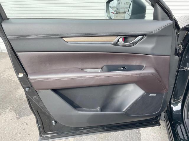 ＣＸ－８ ＸＤ　Ｌパッケージ　４ＷＤ　ディーゼル（軽油）　純正ナビ　後席モニター　全周囲カメラ　ＢＯＳＥサウンド　レーダークルーズ　禁煙車　電動リアゲート　レザーシート　ＬＥＤヘッド　ＥＴＣ２．０　純正１９インチアルミ（68枚目）