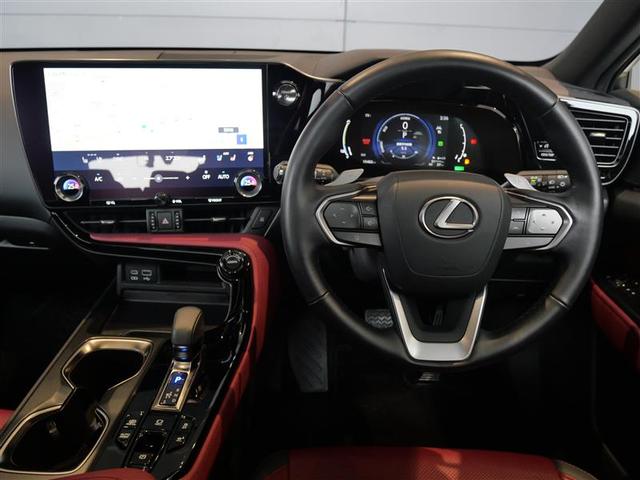 ＮＸ ＮＸ４５０ｈ＋　バージョンＬ　ＡＷＤ　パーキングサポートブレーキ〔ＰＫＳＢ〕　パノラミックビューモニター　デジタルインナーミラー　ムーンルーフ　ドライブレコーダー（３６０°＋リヤカメラドライブレコーダー）　レッドインテリア（6枚目）