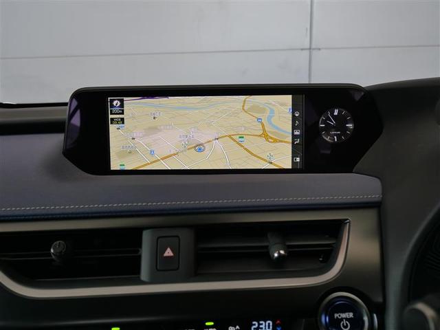 ＵＸ ＵＸ２５０ｈ　バージョンＣ　ハンズフリーパワーバックドア　三眼フルＬＥＤヘッドランプ　パノラミックビューモニター　ドライブレコーダー　ｉ－ｓａｆｅ　Ｓｉｍｐｌｅ５　純正ナビ　フルセグ地デジＴＶ　全方位モニタ　ＬＥＤヘッドランプ（9枚目）