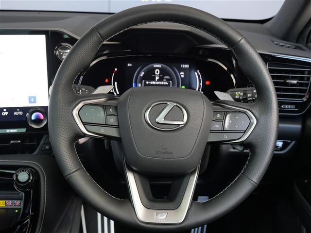 NX NX350h Fスポーツ AWD F SPORT専用オレンジブレーキキャリパー ルーフレール マークレビンソン 後席6:4分割可倒式シート 後席シートヒーター デジタルインナーミラー おくだけ充電 寒冷地仕様 パノラマルーフ(7枚目)