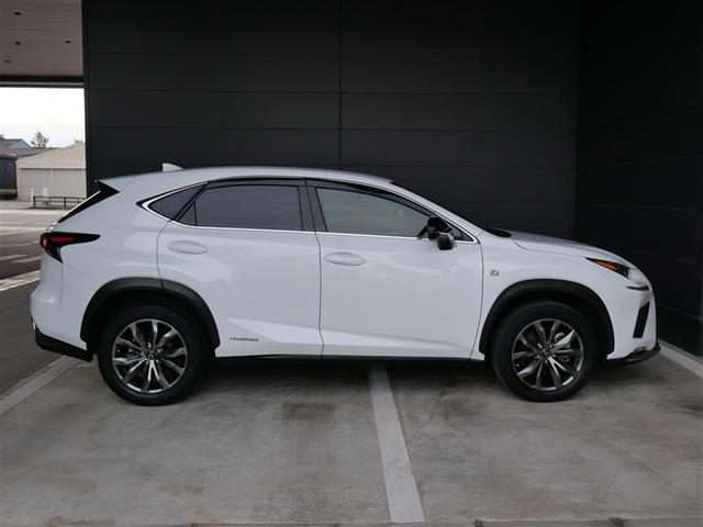 NX NX300h Fスポーツ パノラミックビューモニター 純正ナビ フルセグ地デジTV 全方位モニター LEDヘッドランプ 本革シート(黒革/インテリアカラー・ブラック) G-Link2年付帯(4枚目)