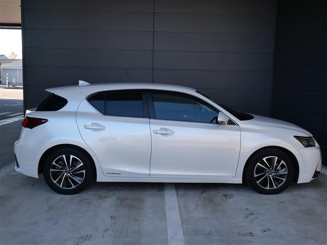 ＣＴ ＣＴ２００ｈ　バージョンＣ　純正メモリーナビ　地デジフルセグＴＶ　バックモニター　ＬＥＤヘッドランプ　パワーシート　合成皮革シート（ブラックインテリア）　記録簿有り　Ｇ－Ｌｉｎｋ２年付帯（4枚目）