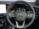 NX NX350h Fスポーツ AWD F SPORT専用オレンジブレーキキャリパー ルーフレール マークレビンソン 後席6:4分割可倒式シート 後席シートヒーター デジタルインナーミラー おくだけ充電 寒冷地仕様 パノラマルーフ(7枚目)