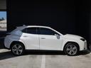 UX UX300h グレイスフル エクスプローラー AWD 三眼フルLEDヘッドランプ アダプティブハイビームシステム(ポップアップ式ヘッドランプクリーナー付) ムーンルーフ おくだけ充電 寒冷地仕様 アクセサリーコンセント AC100V・1500W(4枚目)