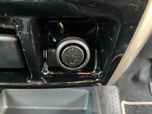 当店のお車をご覧いただきましてありがとうございます。お車についてのご質問やお見積りのご依頼、ご購入にあたってのご相談などお気軽にお問い合わせ下さい!