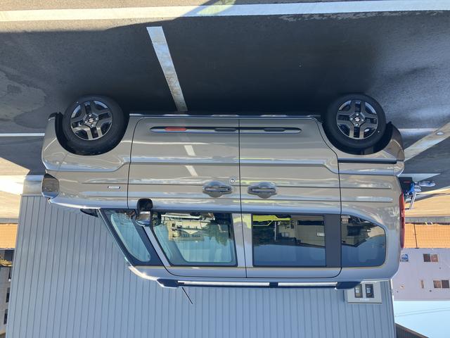 スペーシア ギア HYBRID XZターボ カーナビ/全方位カメラ スズキコネクト対応通信機 アダプティブクルーズコントロール オートライト プッシュスタート シートヒーター 衝突被害軽減システム アイドリングストップ 横滑り防止機能 衝突安全ボディ 盗難防止システム(3枚目)