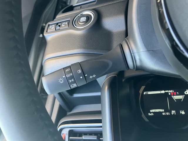 スペーシア ギア HYBRID XZターボ カーナビ/全方位カメラ スズキコネクト対応通信機 アダプティブクルーズコントロール オートライト プッシュスタート シートヒーター 衝突被害軽減システム アイドリングストップ 横滑り防止機能 衝突安全ボディ 盗難防止システム(23枚目)