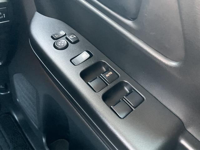 スペーシア ギア HYBRID XZターボ カーナビ/全方位カメラ スズキコネクト対応通信機 アダプティブクルーズコントロール オートライト プッシュスタート シートヒーター 衝突被害軽減システム アイドリングストップ 横滑り防止機能 衝突安全ボディ 盗難防止システム(25枚目)