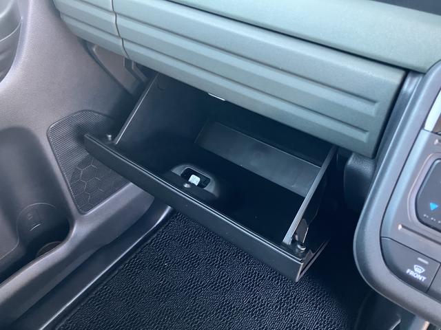 スペーシア ギア HYBRID XZターボ カーナビ/全方位カメラ スズキコネクト対応通信機 アダプティブクルーズコントロール オートライト プッシュスタート シートヒーター 衝突被害軽減システム アイドリングストップ 横滑り防止機能 衝突安全ボディ 盗難防止システム(30枚目)