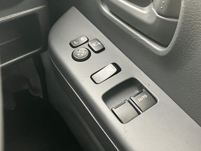 スーパーキャリイ スーパーキャリイ Xリミテッド 4WD/4AT キーレス オートライト 衝突被害軽減システム アイドリングストップ 横滑り防止機能 衝突安全ボディ(18枚目)