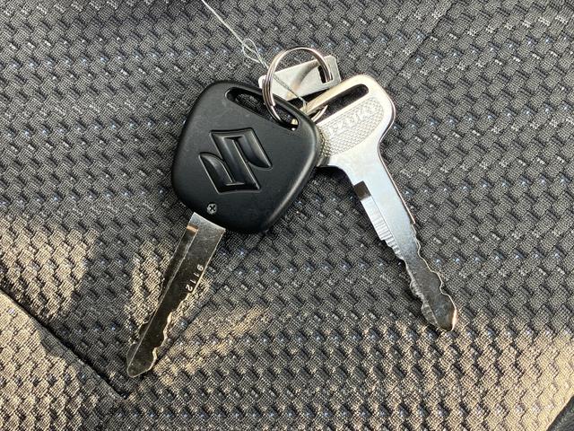 スーパーキャリイ スーパーキャリイ Xリミテッド 4WD/4AT キーレス オートライト 衝突被害軽減システム アイドリングストップ 横滑り防止機能 衝突安全ボディ(31枚目)