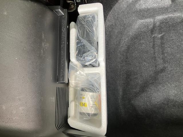 写真ではわかりづらい部分もあるかと思いますので、興味の湧いた方は是非当店までご来店下さい♪