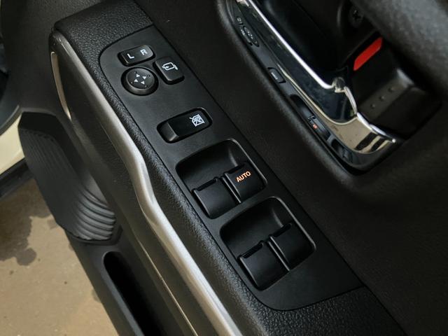 ハスラー ＪスタイルＩＩターボ　４ＷＤ／衝突被害軽減ブレーキ　アダプティブクルーズコントロール　オートライト　プッシュスタート　シートヒーター　オートエアコン　アイドリングストップ　横滑り防止機能　衝突安全ボディ　盗難防止システム（22枚目）