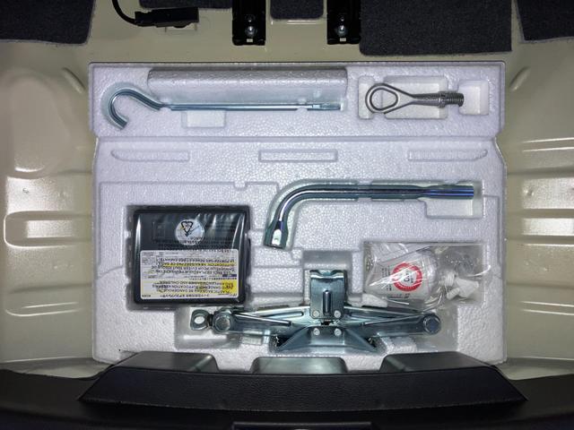 ハスラー ＪスタイルＩＩターボ　４ＷＤ／衝突被害軽減ブレーキ　アダプティブクルーズコントロール　オートライト　プッシュスタート　シートヒーター　オートエアコン　アイドリングストップ　横滑り防止機能　衝突安全ボディ　盗難防止システム（38枚目）