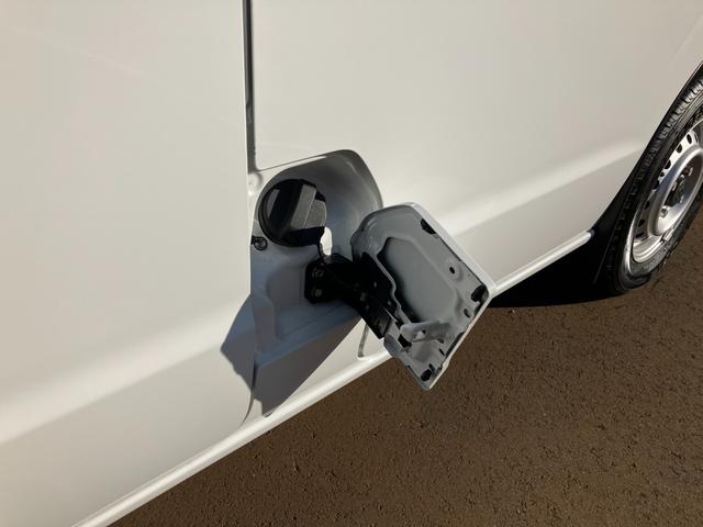 まずはご連絡ください。お車の詳しい内容をお伝えさせていただきます。