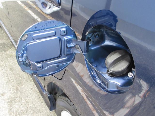 ワゴンＲ ＨＹＢＲＩＤ　ＦＺ　ＣＤプレーヤー／衝突被害軽減ブレーキ　オートライト　プッシュスタート　シートヒーター　オートエアコン　アイドリングストップ　横滑り防止機能　衝突安全ボディ　盗難防止システム（41枚目）