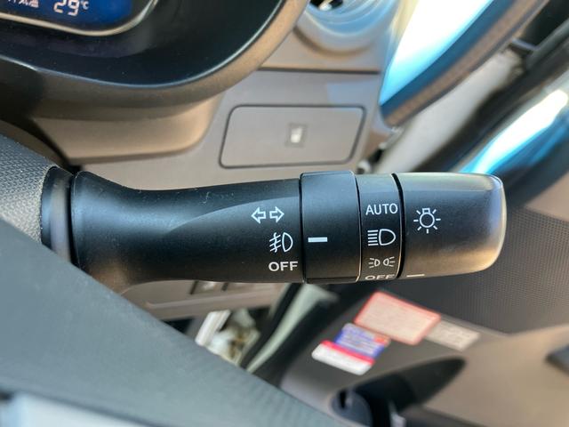 ムーヴ カスタム　Ｘ　ＳＡ　メモリーナビ　フルセグ　Ｂｌｕｅｔｏｏｔｈ　ＬＥＤヘッドライト　運転席エアバック　助手席エアバック　ＡＢＳ　エアコン　パワステ　パワーウィンドウ（31枚目）