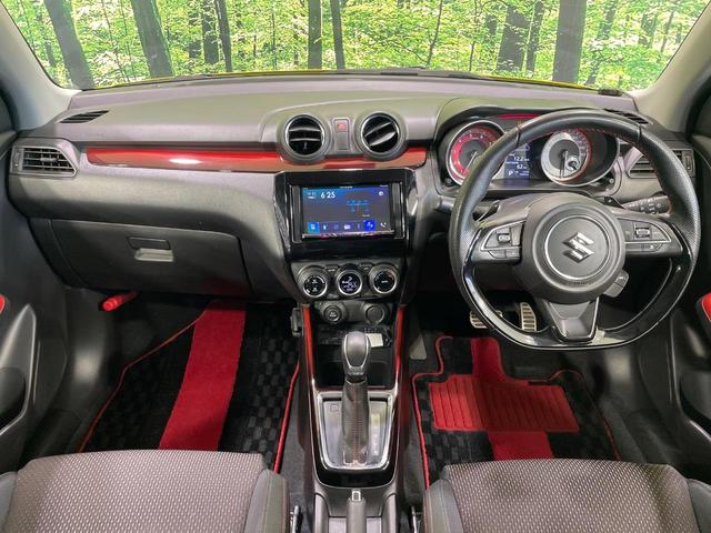 スイフトスポーツ ベースグレード　衝突軽減装置　禁煙車　バックカメラ　ＥＴＣ　Ｂｌｕｅｔｏｏｔｈ　ドライブレコーダー　スマートキー　シートヒーター　ディスプレイオーディオ　ＬＥＤヘッド・フォグ　クルコン　オートマチックハイビーム（2枚目）
