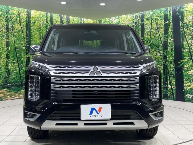 デリカＤ：５ Ｐ　４ＷＤ　両側電動ドア　全周囲カメラ　衝突被害軽減システム　レーダークルーズ　禁煙車　電動リアゲート　パワーシート　コーナーセンサー　スマートキー　ＬＥＤヘッド　車線逸脱警報　オートライト（15枚目）