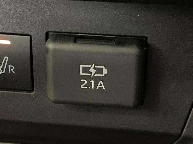 ロッキー プレミアムＧ　ＨＥＶ　ＳＤナビ　全周囲カメラ　スマートアシスト　禁煙車　前席シートヒーター　ＥＴＣ　コーナーセンサー　レーンキープアシスト　スマートキー　ＬＥＤヘッドライト＆フォグランプ　レーダークルーズコントロール（40枚目）