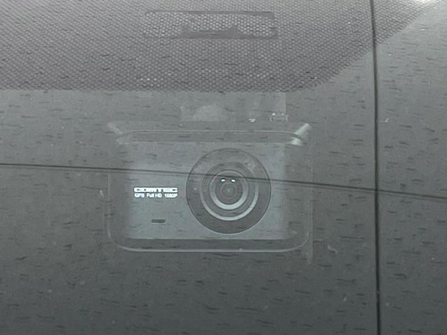 カローラツーリング ハイブリッド ダブルバイビー モデリスタフルエアロ 純正ナビ付ディスプレイオーディオ バックカメラ セーフティセンス レーダークルーズ ハーフレザーシート コーナーセンサー スマートキー LEDヘッド ETC(25枚目)