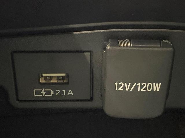 カローラツーリング ハイブリッド ダブルバイビー モデリスタフルエアロ 純正ナビ付ディスプレイオーディオ バックカメラ セーフティセンス レーダークルーズ ハーフレザーシート コーナーセンサー スマートキー LEDヘッド ETC(60枚目)