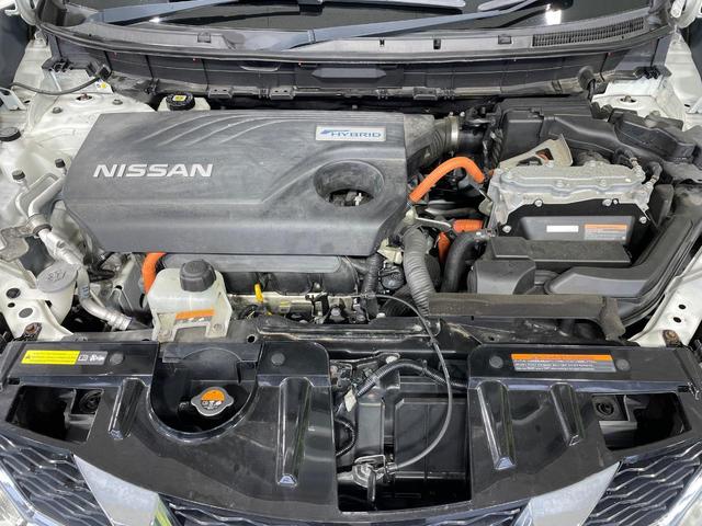 エクストレイル 20X ハイブリッド エマージェンシーブレーキP 4WD 純正SDナビ 全周囲カメラ 衝突被害軽減システム 禁煙車 ハーフレザーシート ドラレコ コーナーセンサー スマートキー LEDヘッド ビルトインETC クルコン オートライト(17枚目)