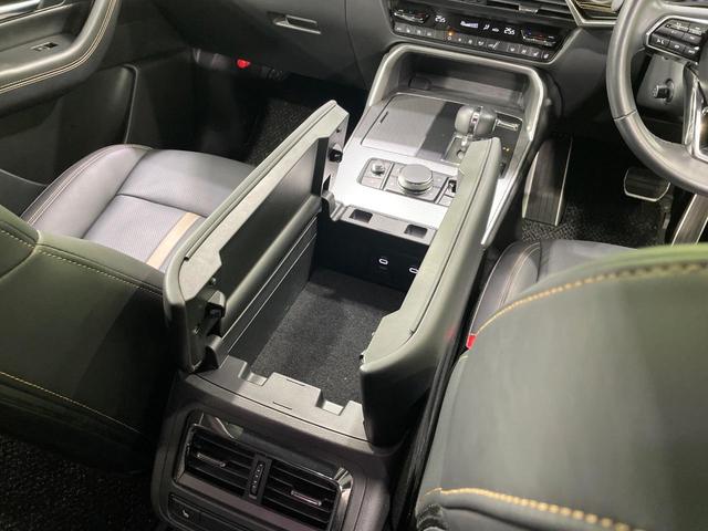 CX-60 XD-ハイブリッド エクスクルーシブスポーツ 禁煙車 BOSEサウンド 4WD マツダコネクト 全周囲カメラ 衝突被害軽減システム レーダークルーズ Bluetooth 電動リアゲート シートエアコン パワーシート コーナーセンサー(40枚目)