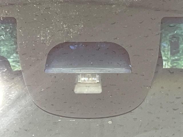 N-BOX G SSパッケージ 両側電動ドア 衝突被害軽減システム 禁煙車 スマートキー オートエアコン 純正14インチアルミ Bluetooth CD DVD再生 フルセグ(4枚目)