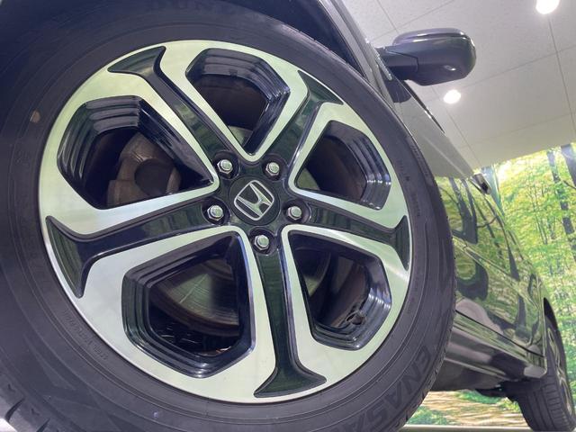 ヴェゼル ハイブリッドZ ホンダセンシング 純正ナビ バックカメラ ハーフレザーシート ETC Bluetooth フルセグ スマートキー LEDヘッド シートヒーター クルコン デュアルエアコン オートライト(13枚目)