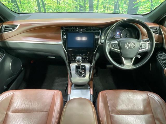 ハリアーハイブリッド プレミアム メタル アンド レザーパッケージ 4WD SDナビ バックカメラ 寒冷地仕様 衝突被害軽減システム レーダークルーズ 禁煙車 電動リアゲート レザーシート 前席シートエアコン コーナーセンサー スマートキー LEDヘッド ETC(2枚目)