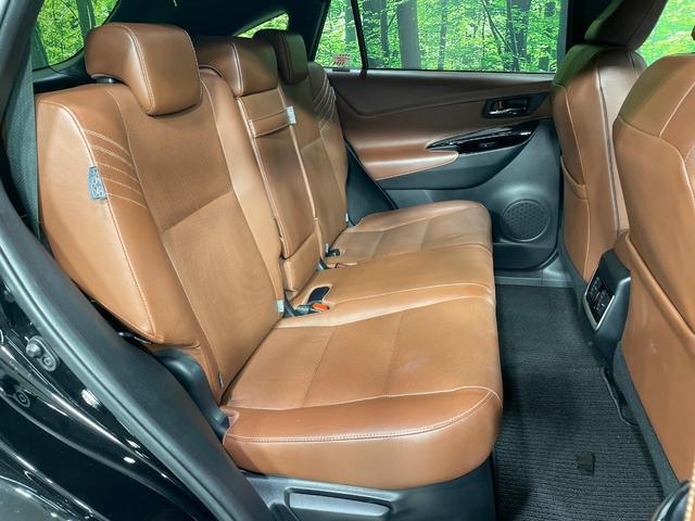 ハリアーハイブリッド プレミアム メタル アンド レザーパッケージ 4WD SDナビ バックカメラ 寒冷地仕様 衝突被害軽減システム レーダークルーズ 禁煙車 電動リアゲート レザーシート 前席シートエアコン コーナーセンサー スマートキー LEDヘッド ETC(10枚目)