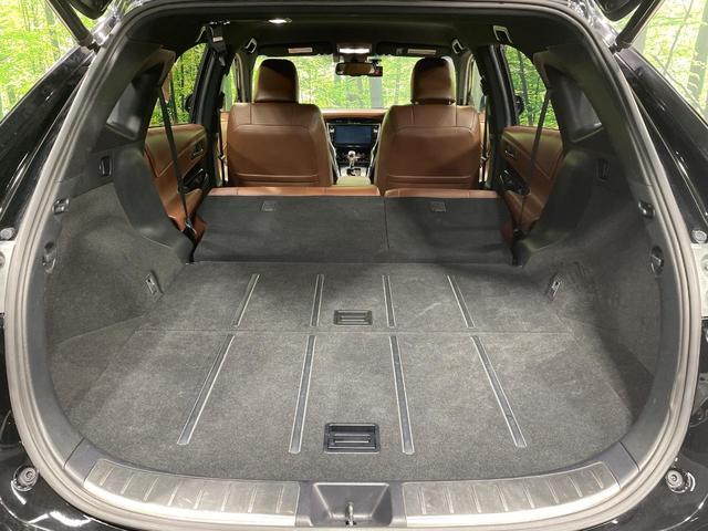 ハリアーハイブリッド プレミアム メタル アンド レザーパッケージ 4WD SDナビ バックカメラ 寒冷地仕様 衝突被害軽減システム レーダークルーズ 禁煙車 電動リアゲート レザーシート 前席シートエアコン コーナーセンサー スマートキー LEDヘッド ETC(11枚目)