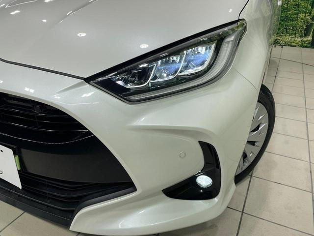 ヤリス ハイブリッドＺ　全周囲カメラ　衝突被害軽減システム　レーダークルーズ　禁煙車　スマートキー　ＬＥＤヘッド　ビルトインＥＴＣ　オートハイビーム　車線逸脱警報　オートライト　オートエアコン　Ｂｌｕｅｔｏｏｔｈ　フルセグ（13枚目）