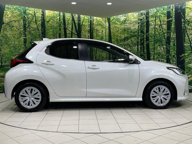 ヤリス ハイブリッドＺ　全周囲カメラ　衝突被害軽減システム　レーダークルーズ　禁煙車　スマートキー　ＬＥＤヘッド　ビルトインＥＴＣ　オートハイビーム　車線逸脱警報　オートライト　オートエアコン　Ｂｌｕｅｔｏｏｔｈ　フルセグ（17枚目）