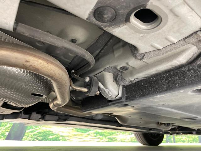 ヤリス ハイブリッドＺ　全周囲カメラ　衝突被害軽減システム　レーダークルーズ　禁煙車　スマートキー　ＬＥＤヘッド　ビルトインＥＴＣ　オートハイビーム　車線逸脱警報　オートライト　オートエアコン　Ｂｌｕｅｔｏｏｔｈ　フルセグ（31枚目）