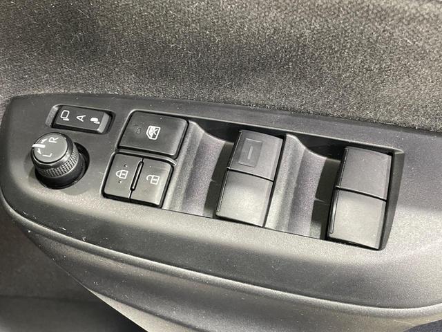 ヤリス ハイブリッドＺ　全周囲カメラ　衝突被害軽減システム　レーダークルーズ　禁煙車　スマートキー　ＬＥＤヘッド　ビルトインＥＴＣ　オートハイビーム　車線逸脱警報　オートライト　オートエアコン　Ｂｌｕｅｔｏｏｔｈ　フルセグ（37枚目）