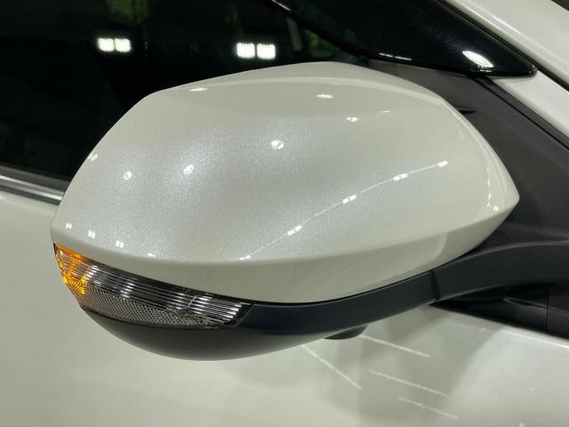 ヤリス ハイブリッドＺ　全周囲カメラ　衝突被害軽減システム　レーダークルーズ　禁煙車　スマートキー　ＬＥＤヘッド　ビルトインＥＴＣ　オートハイビーム　車線逸脱警報　オートライト　オートエアコン　Ｂｌｕｅｔｏｏｔｈ　フルセグ（53枚目）