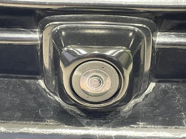 ヤリス ハイブリッドＺ　全周囲カメラ　衝突被害軽減システム　レーダークルーズ　禁煙車　スマートキー　ＬＥＤヘッド　ビルトインＥＴＣ　オートハイビーム　車線逸脱警報　オートライト　オートエアコン　Ｂｌｕｅｔｏｏｔｈ　フルセグ（55枚目）