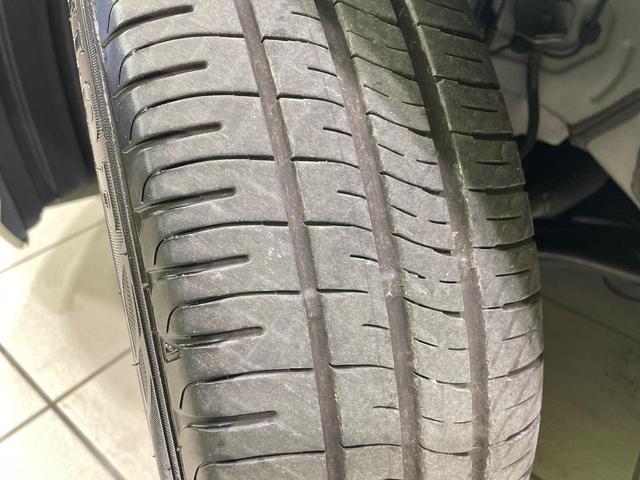 ヤリス ハイブリッドＺ　全周囲カメラ　衝突被害軽減システム　レーダークルーズ　禁煙車　スマートキー　ＬＥＤヘッド　ビルトインＥＴＣ　オートハイビーム　車線逸脱警報　オートライト　オートエアコン　Ｂｌｕｅｔｏｏｔｈ　フルセグ（57枚目）